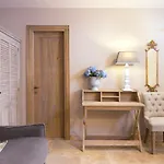 By The Sea Luxury Апартаменты *