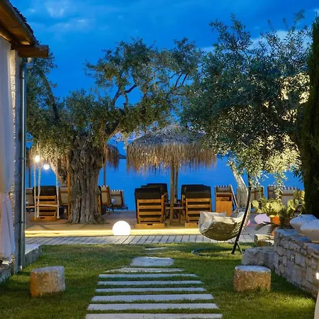 Διαμέρισμα By The Sea Luxury *