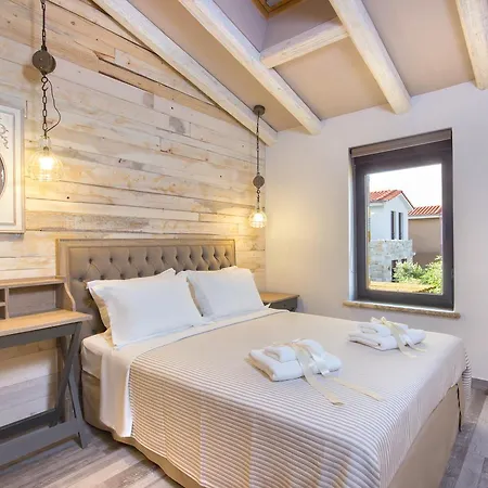 By The Sea Luxury * Limenas (Thasos)