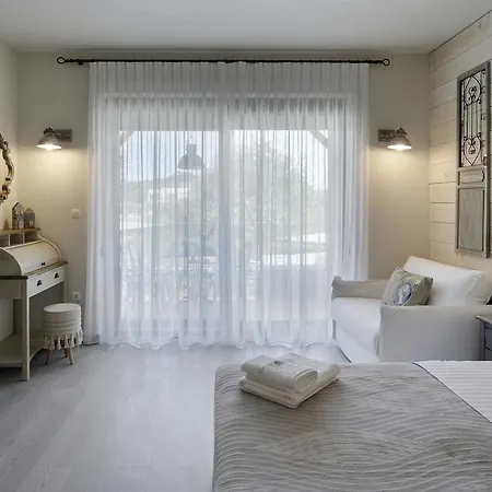 Διαμέρισμα By The Sea Luxury *