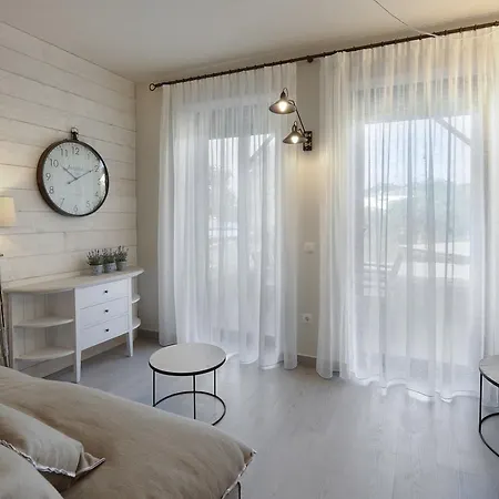 By The Sea Luxury Apartment