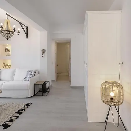 Apartament By The Sea Luxury