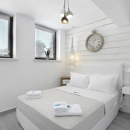 Διαμέρισμα By The Sea Luxury *