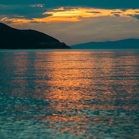 By The Sea Luxury * Λιμένας